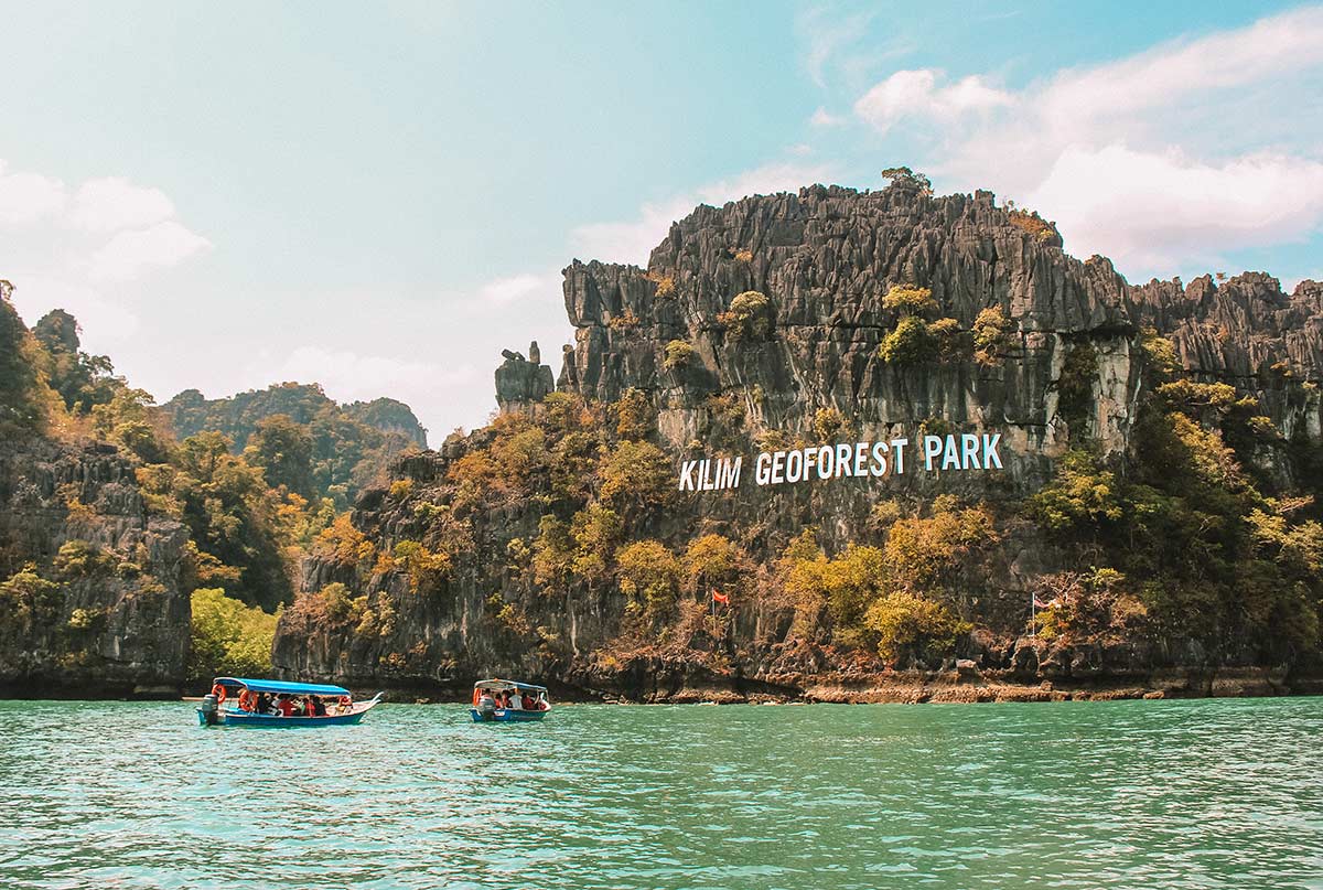 Jelajahi Ekosistem Menakjubkan Hutan Bakau Langkawi dengan Mangrove Tour